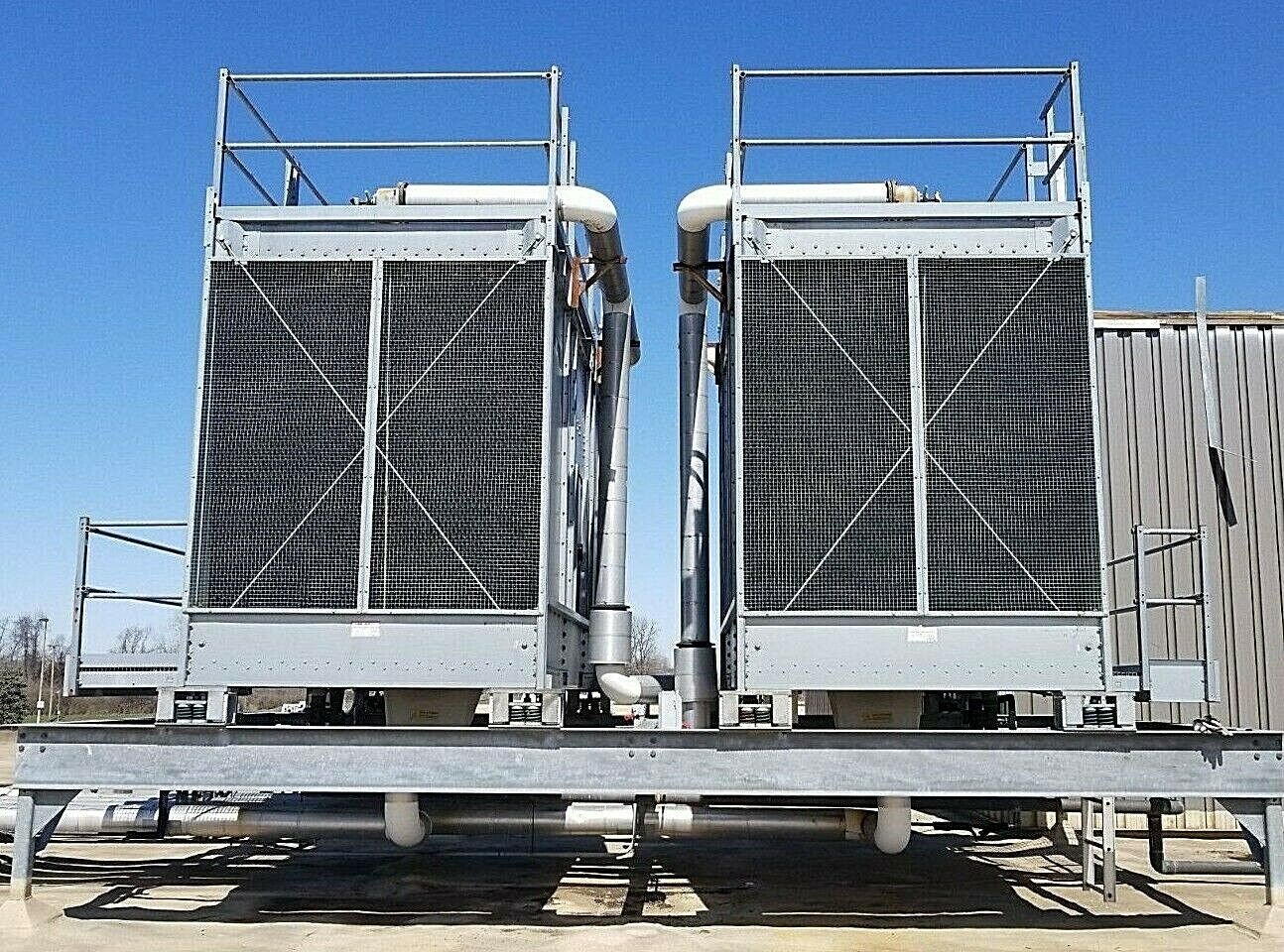 Torres de Enfriamiento — Biocida Aqua Clear System